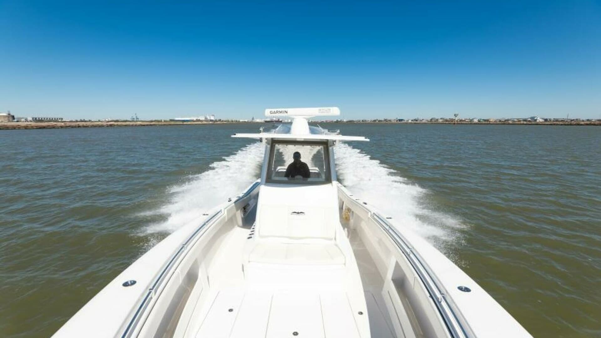 2019 Invincible 39 Open