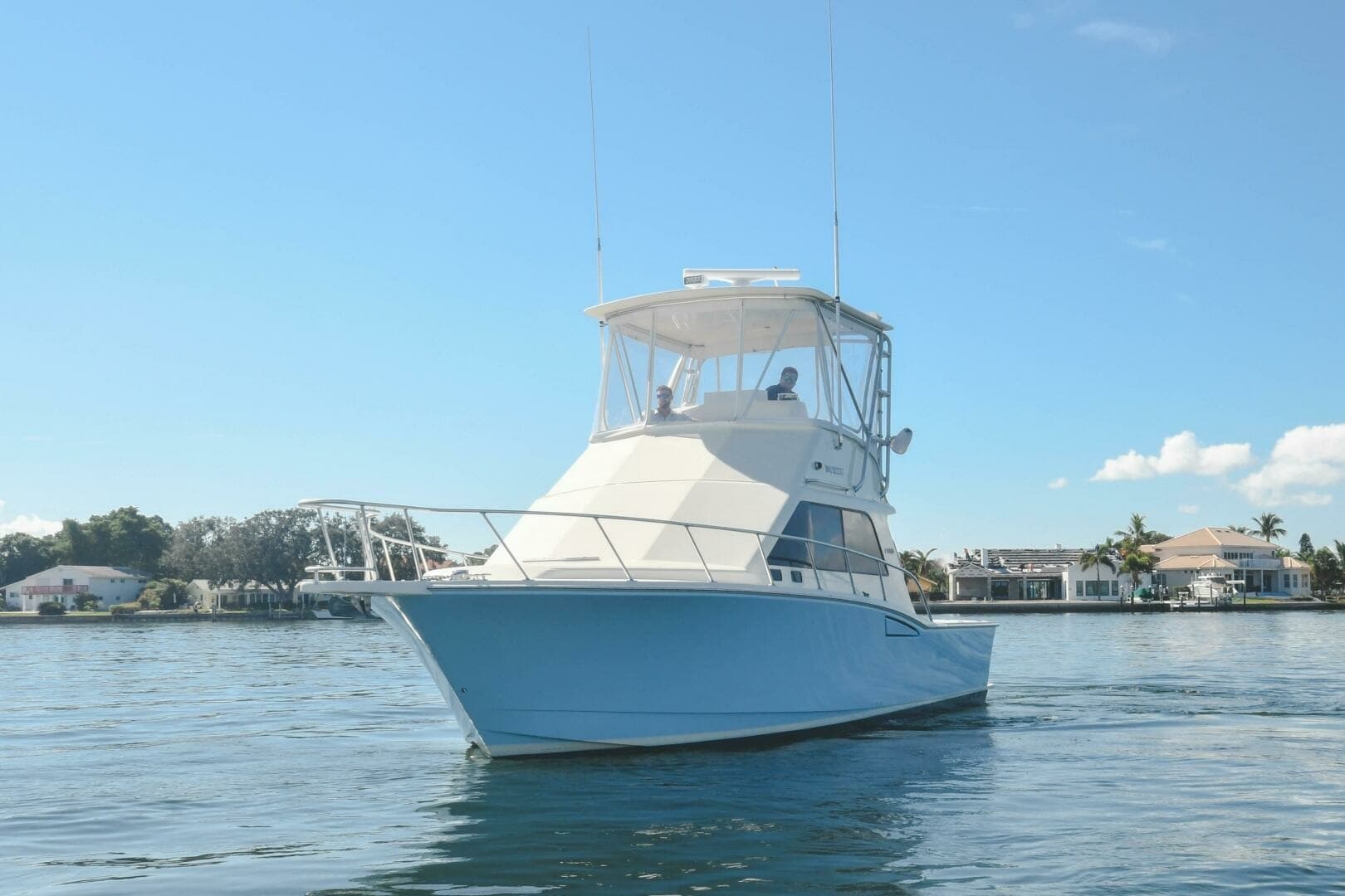 2001 35 Cabo Flybridge - VIKINGOS