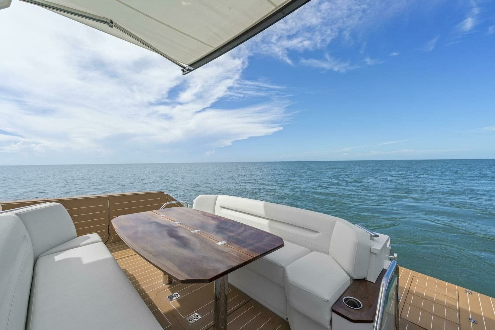 2023 Tiara Yachts EX 60