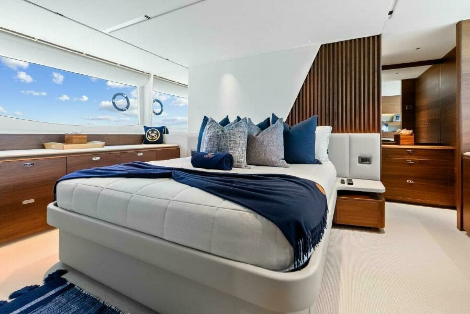 2024 Princess Y72 Motor Yacht