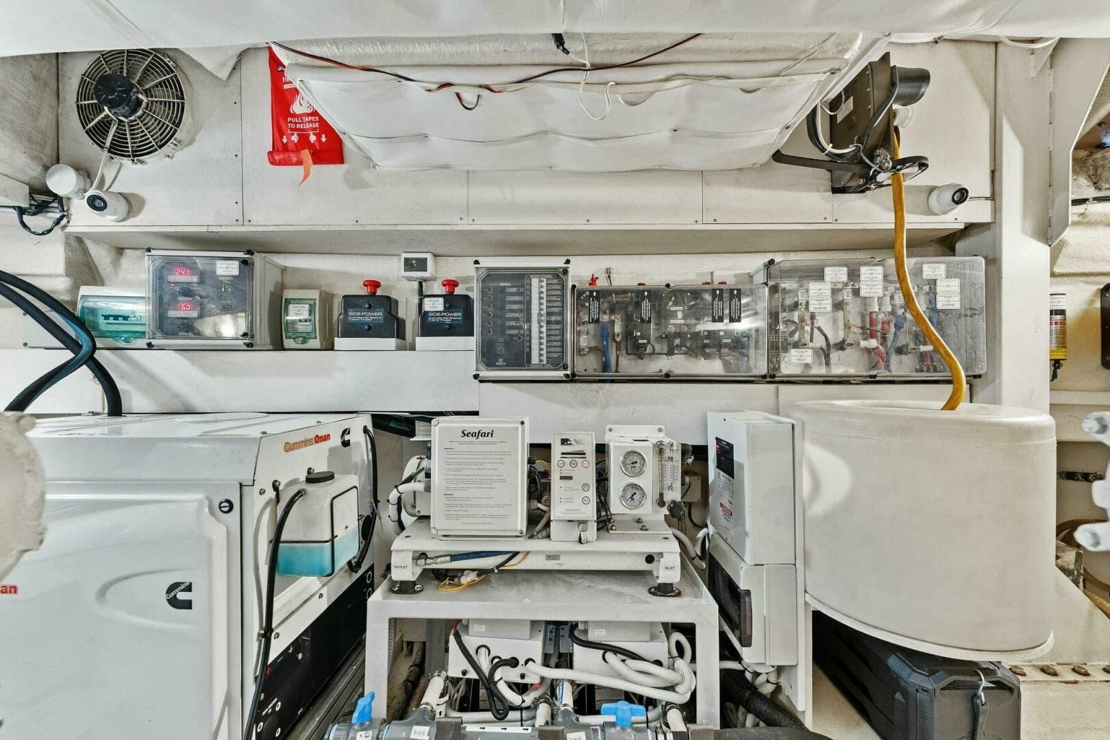 2013 Ferretti Yachts 620