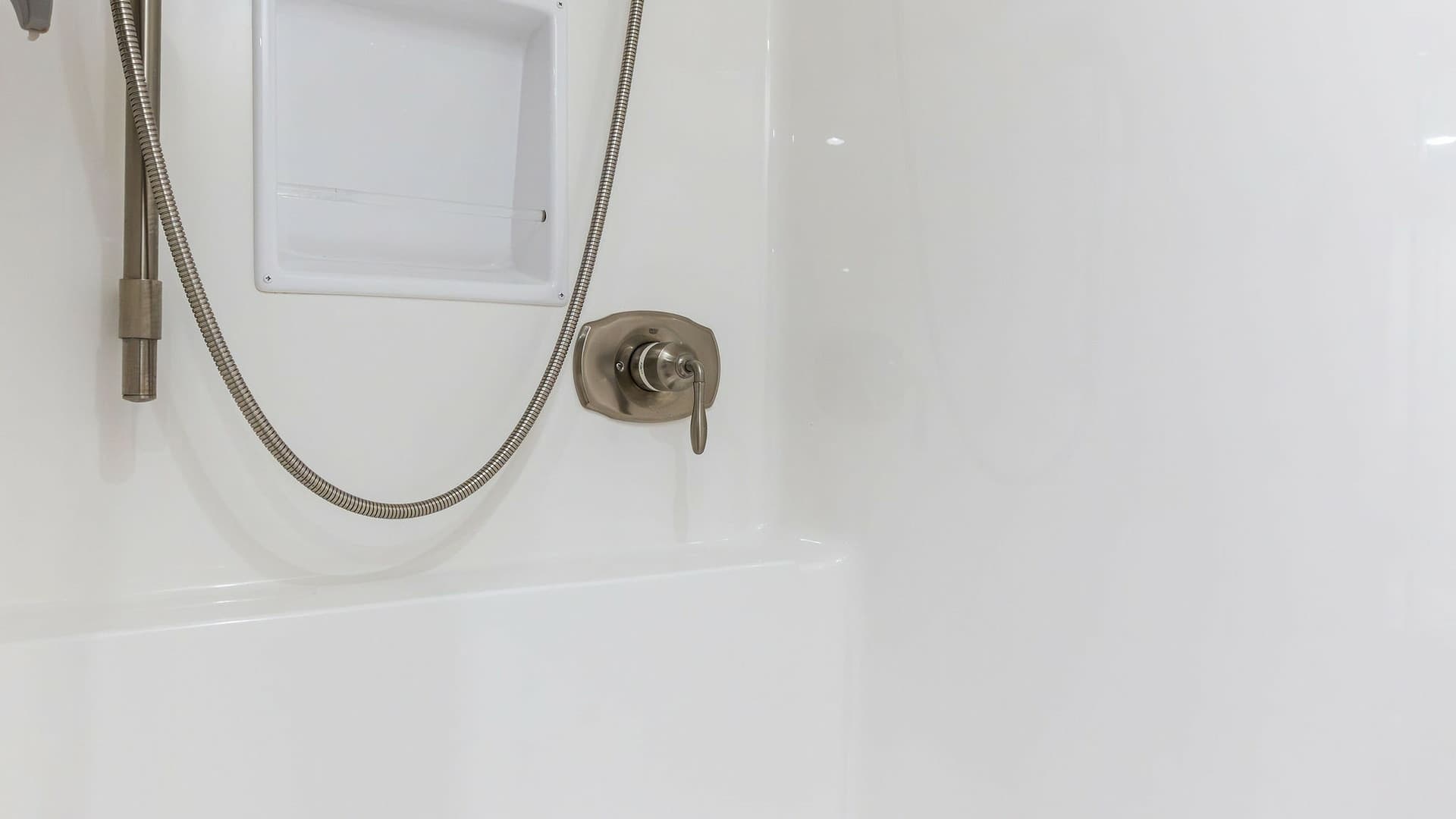 Sleek Shower Fixture