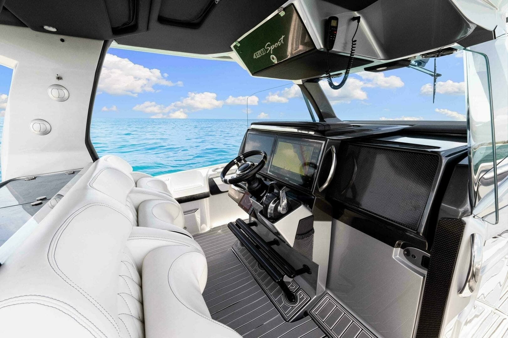 2017 Nor-Tech 450SS - Helm