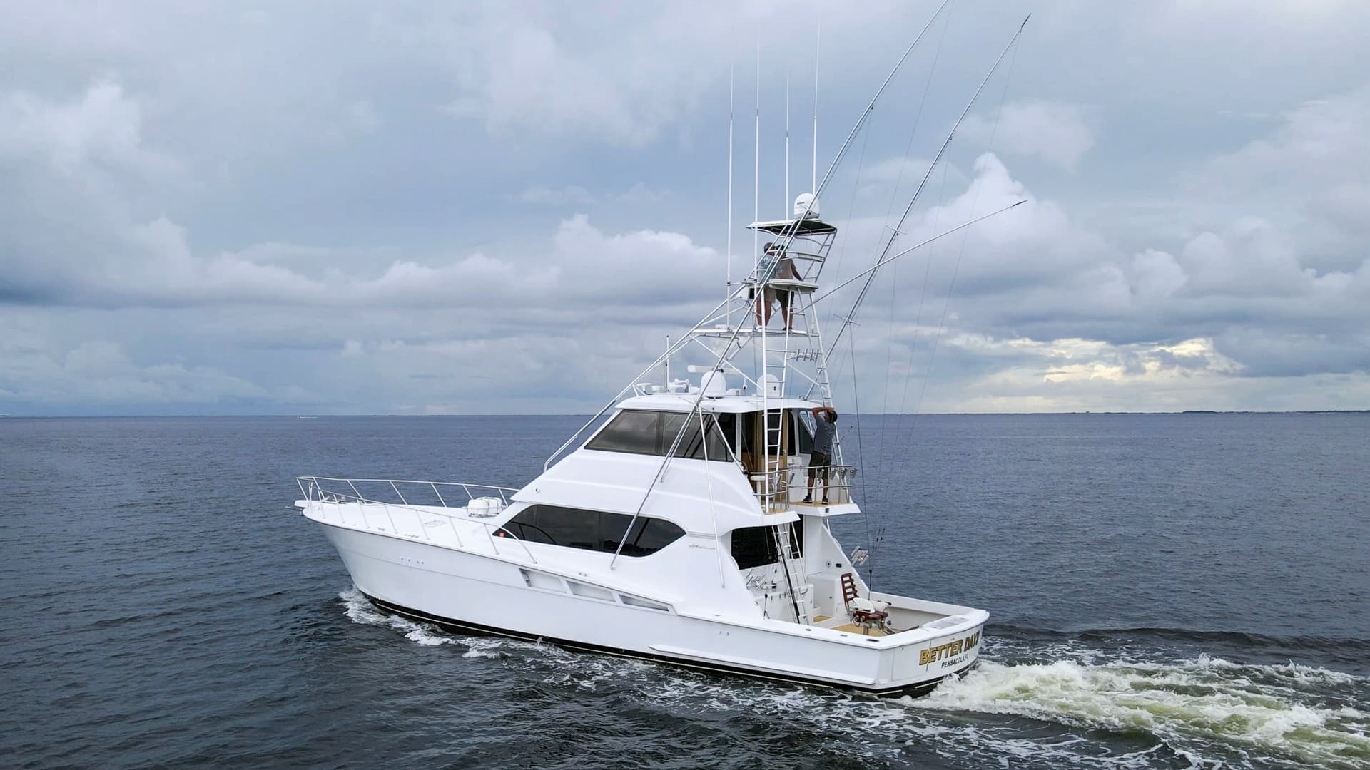 1999 Hatteras 60 Enclosed Bridge Better Days Profiles (1)