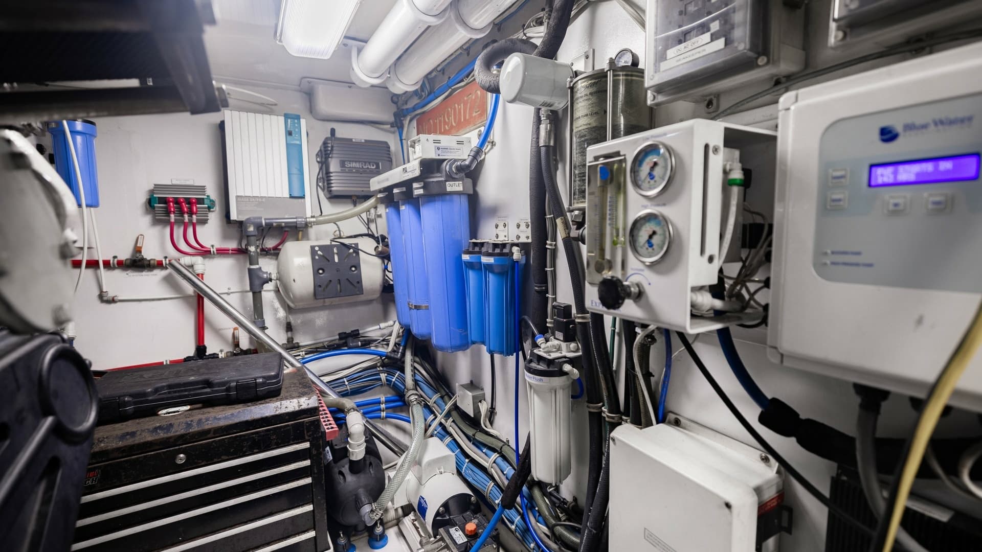 2007 Hatteras 68 Convertible- KEMOSABE- Engine Room