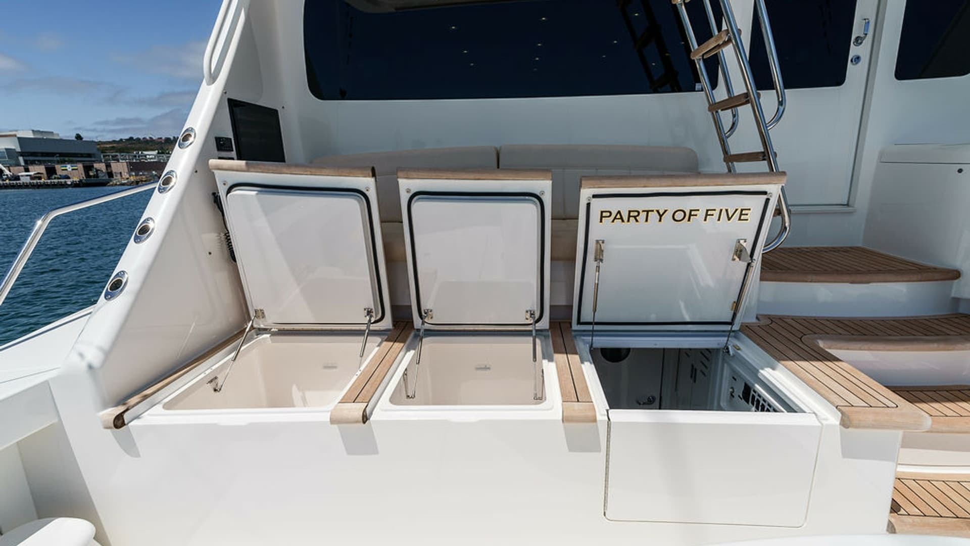 2019 Viking 80 Skybridge "Party of Five"