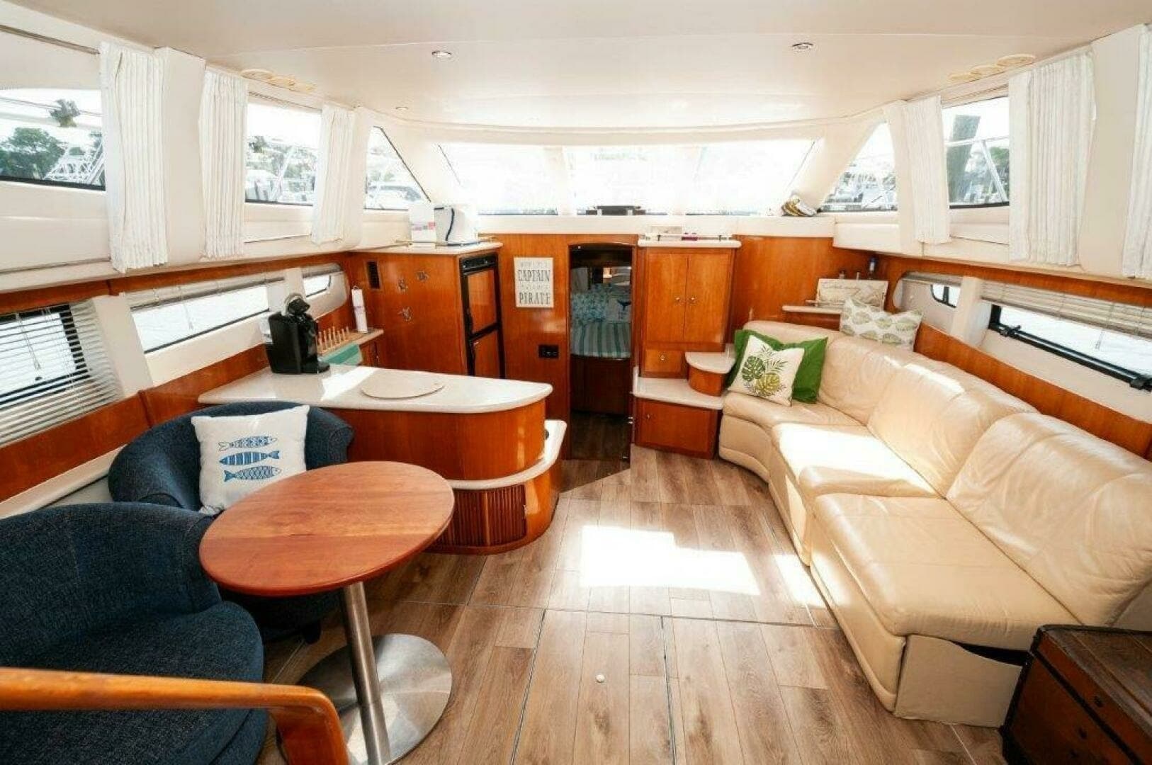 2002 Carver 444 CPMY- Graham's Enterprise 
