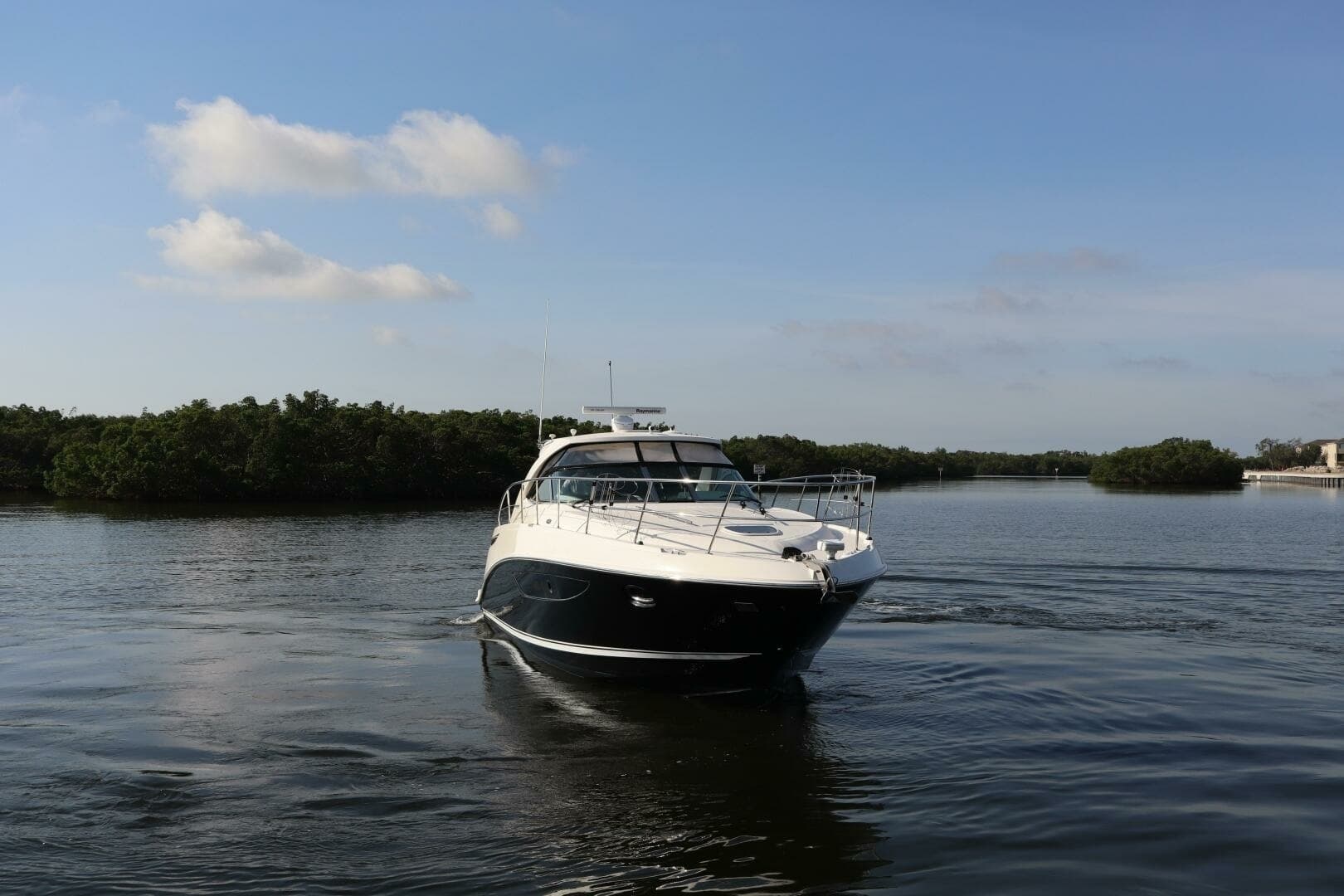 2015 Sea Ray 410 Sundancer- SOMEDAY- Bow