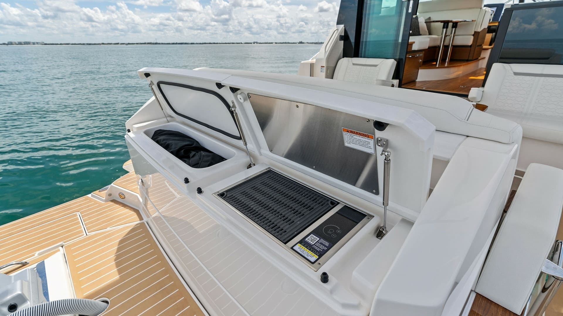 Stern Deck with Grill Station