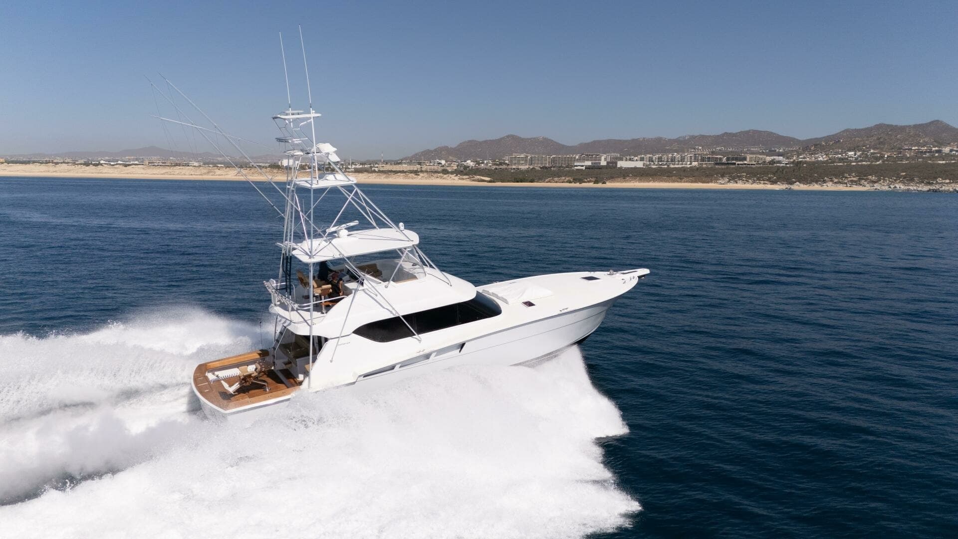 2001 Hatteras 60 Convertible - Sinyorita Salada