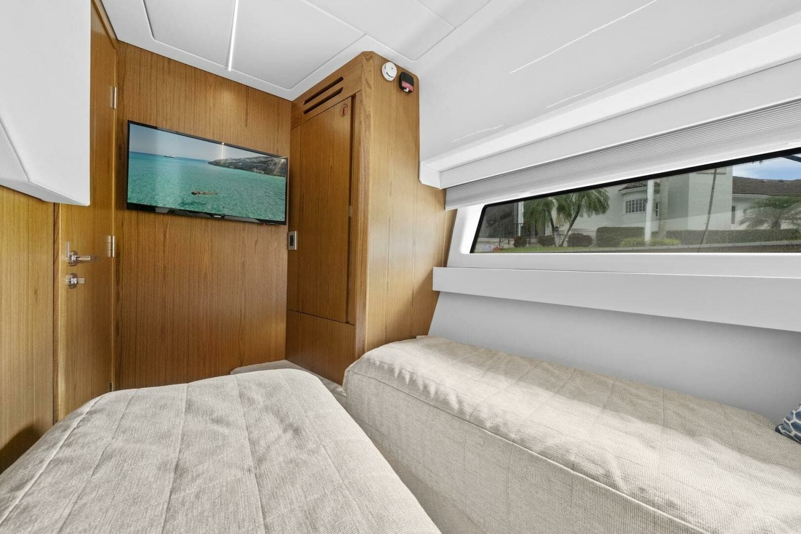 2023 Tiara Yachts EX 60