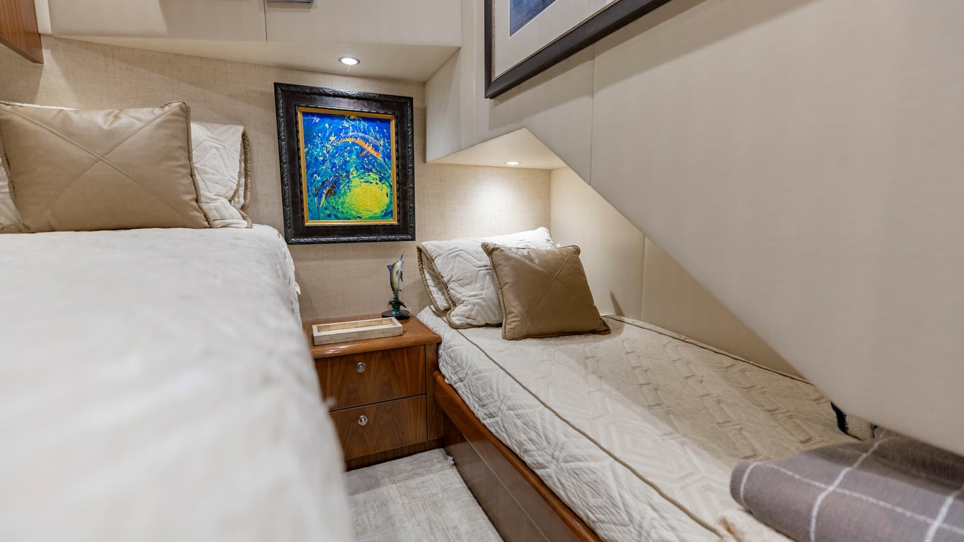 Guest Stateroom with Twin Beds