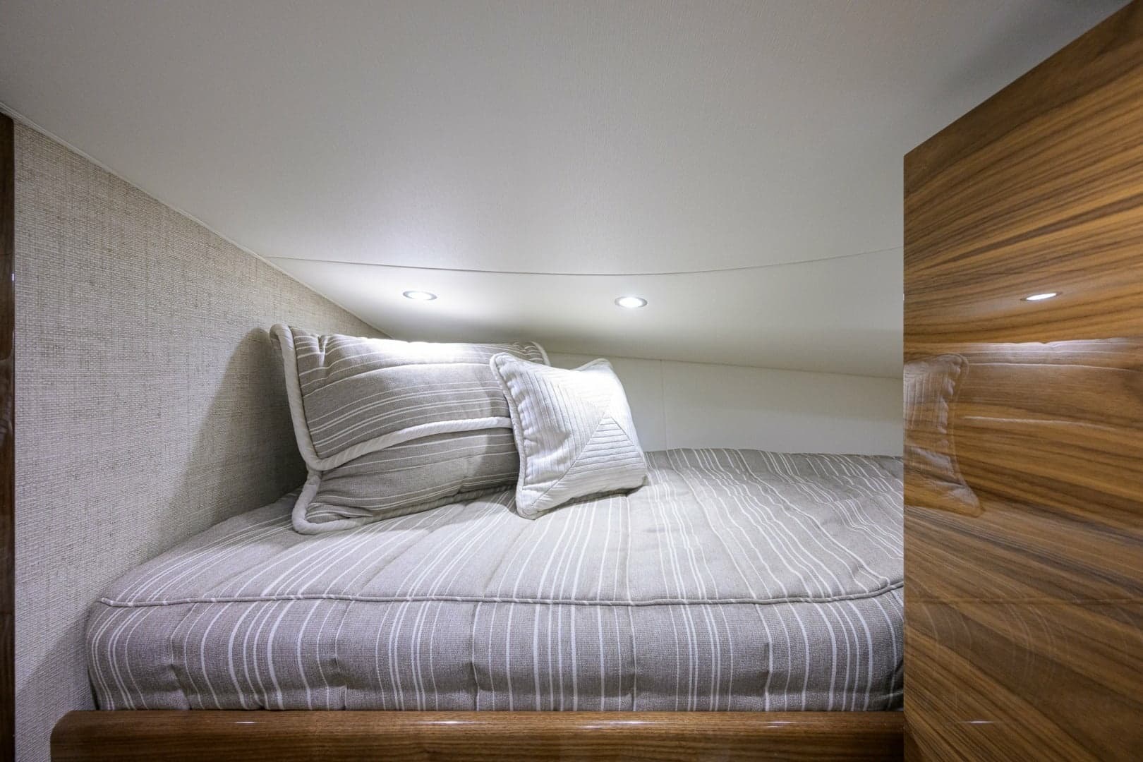Viking 54 - Dog House - Stateroom