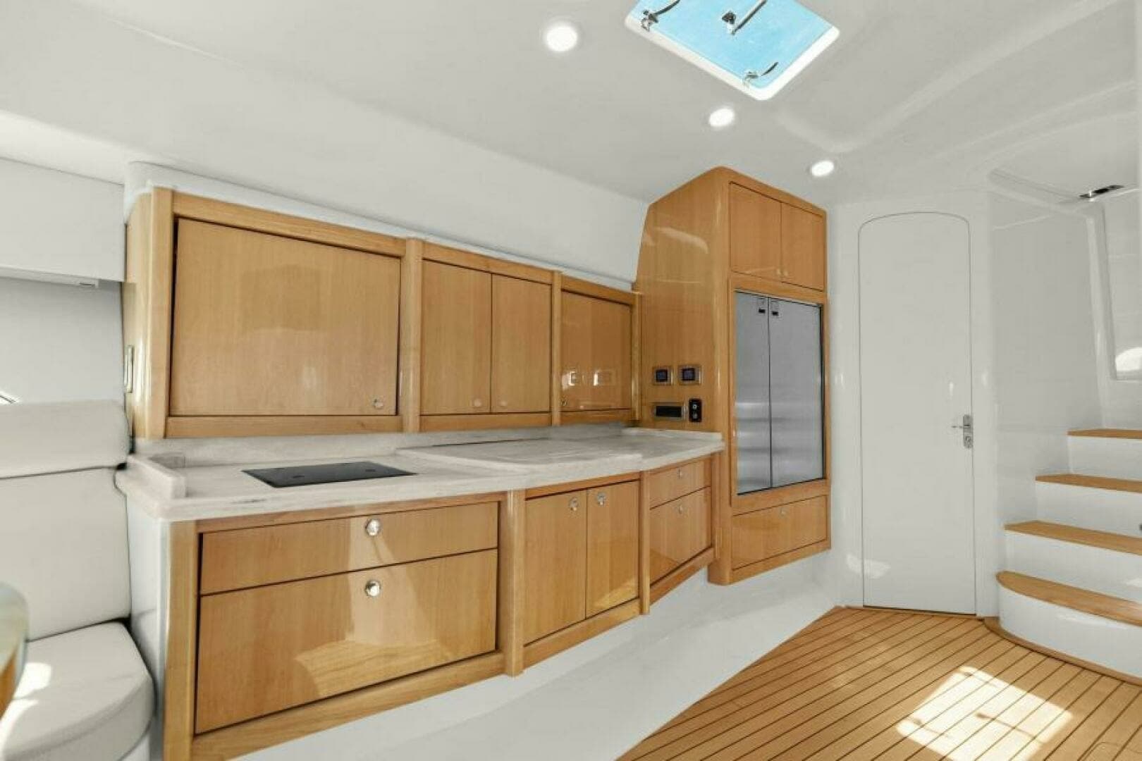 2019 47 Intrepid Sport Yacht - Damn Lucky