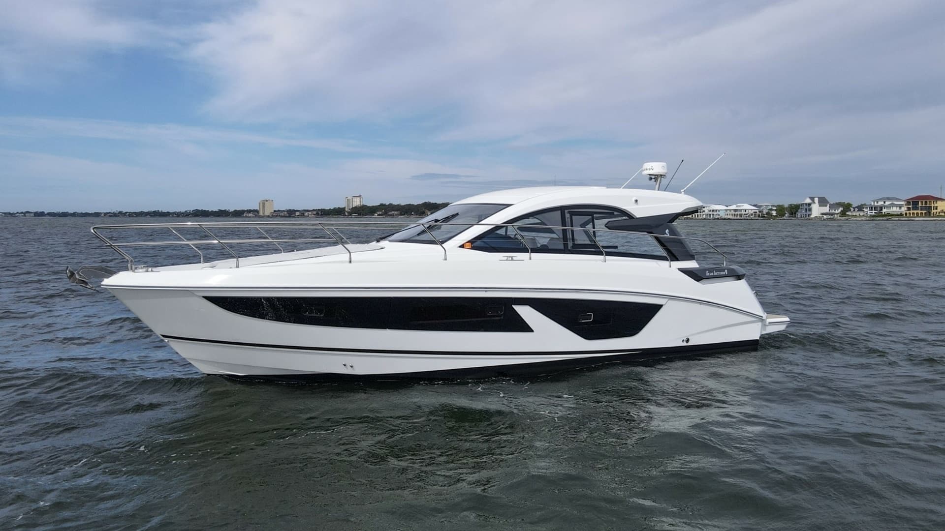 2022 Beneteau 41 Grand Turismo War Downs Eagle Exterior (2)