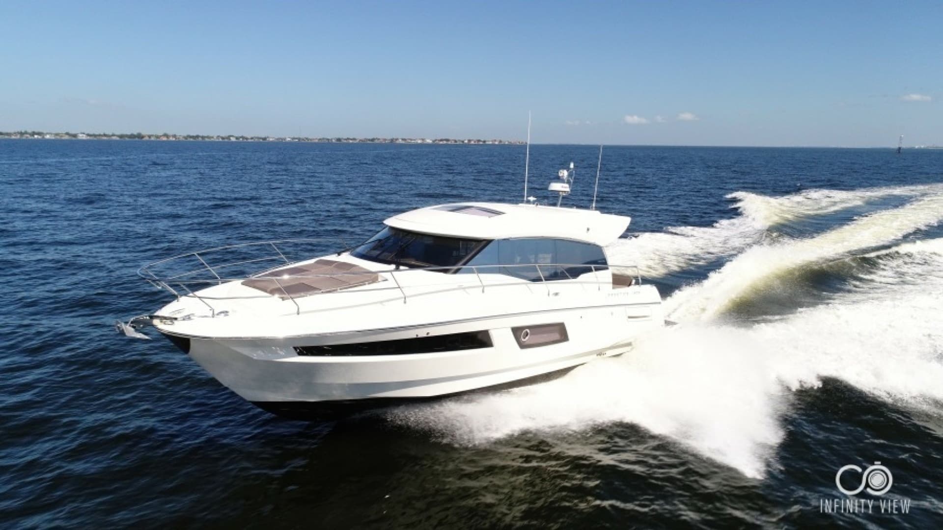 2018 Prestige 460 S
