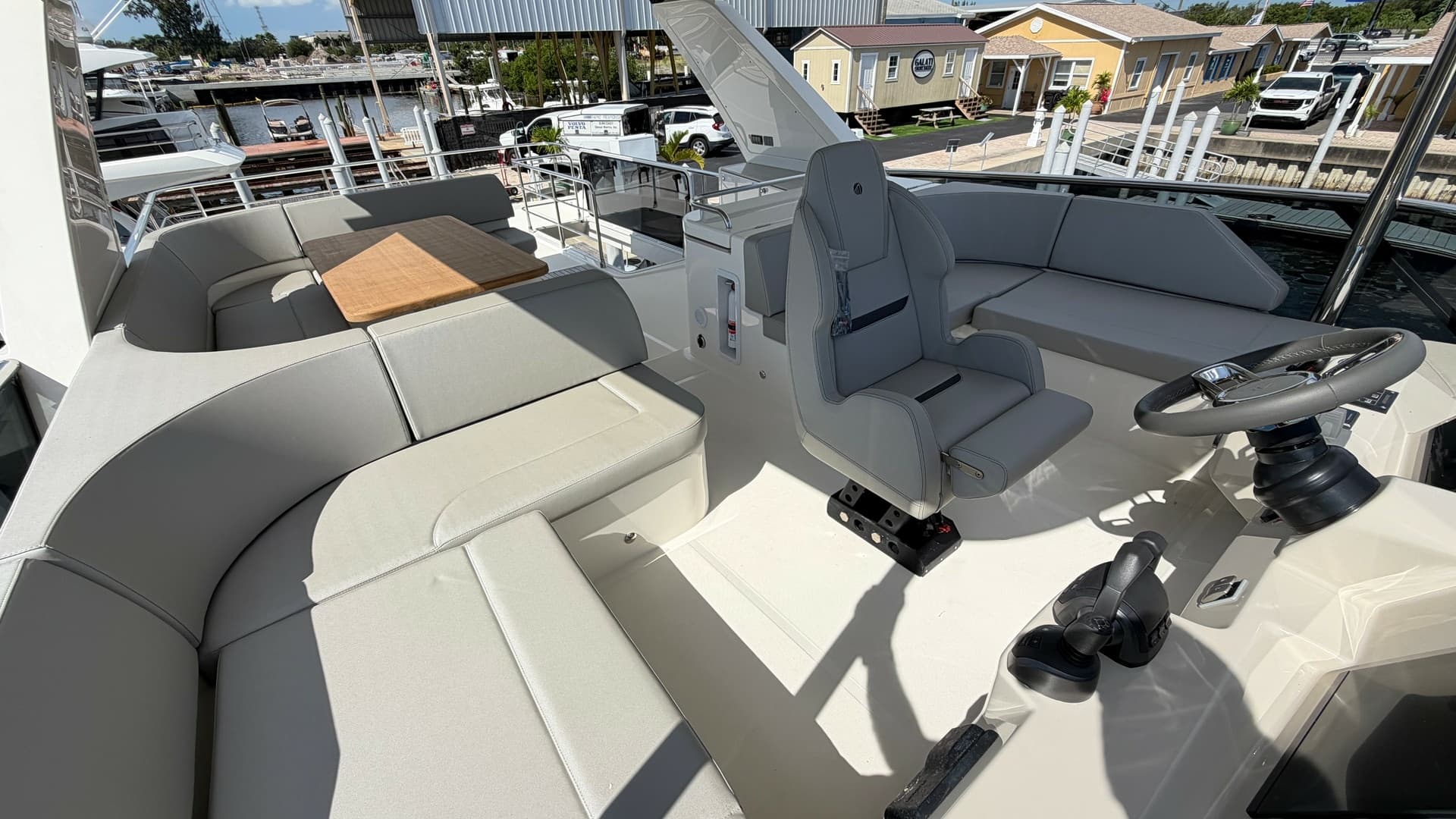 Flybridge Helm and Seating Area