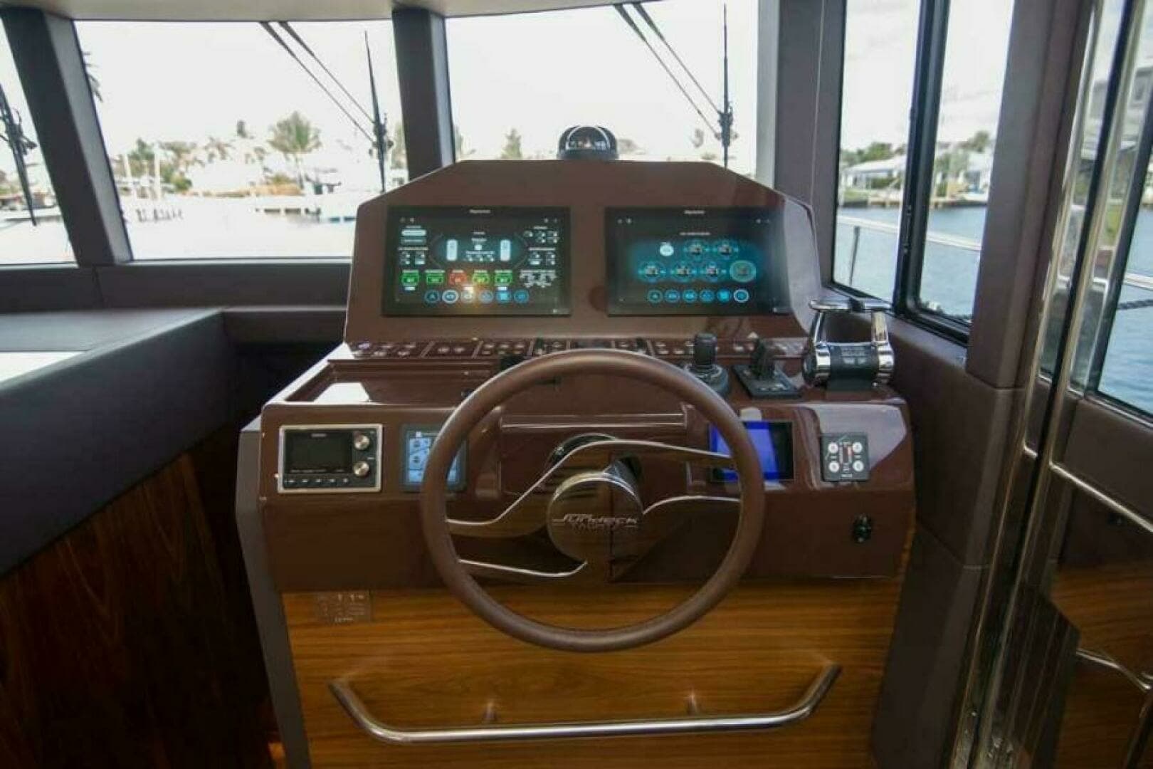 2019 Sundeck Yachts 580 Sport