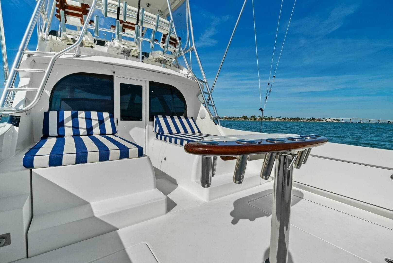 2017 Bertram 35 Flybridge