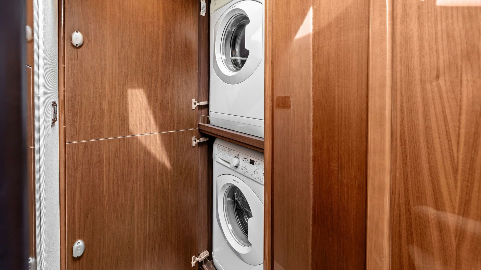 Laundry Cabinet with Washer and Dryer