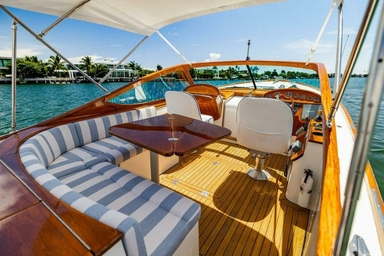 2004 Hinckley Talaria 29 R