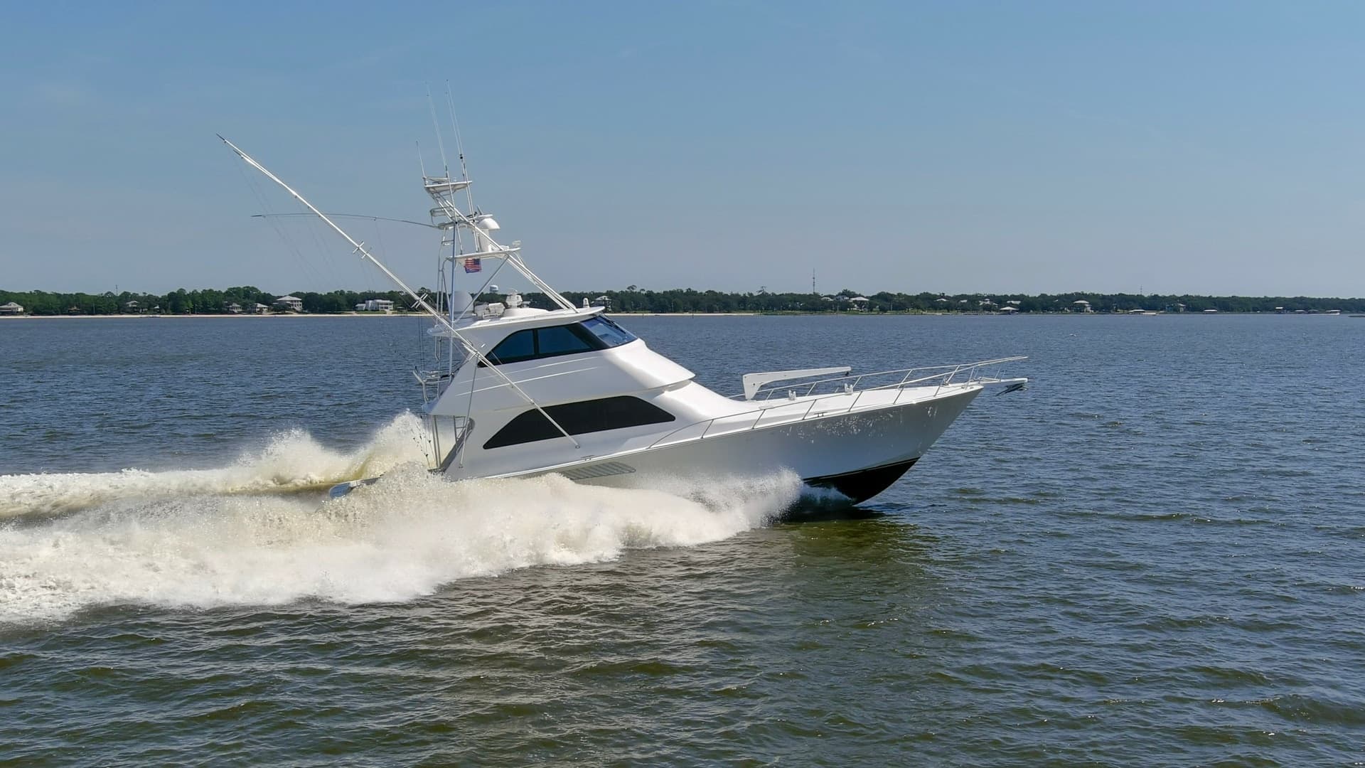2007 64 Viking Enclosed Bridge Reel Blues Exterior (1)