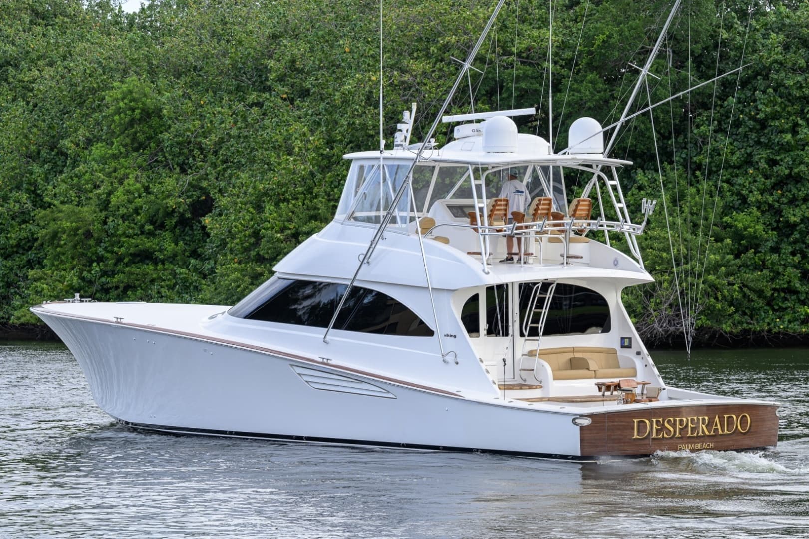 Viking 70 DESPERADO - Port Aft Profile