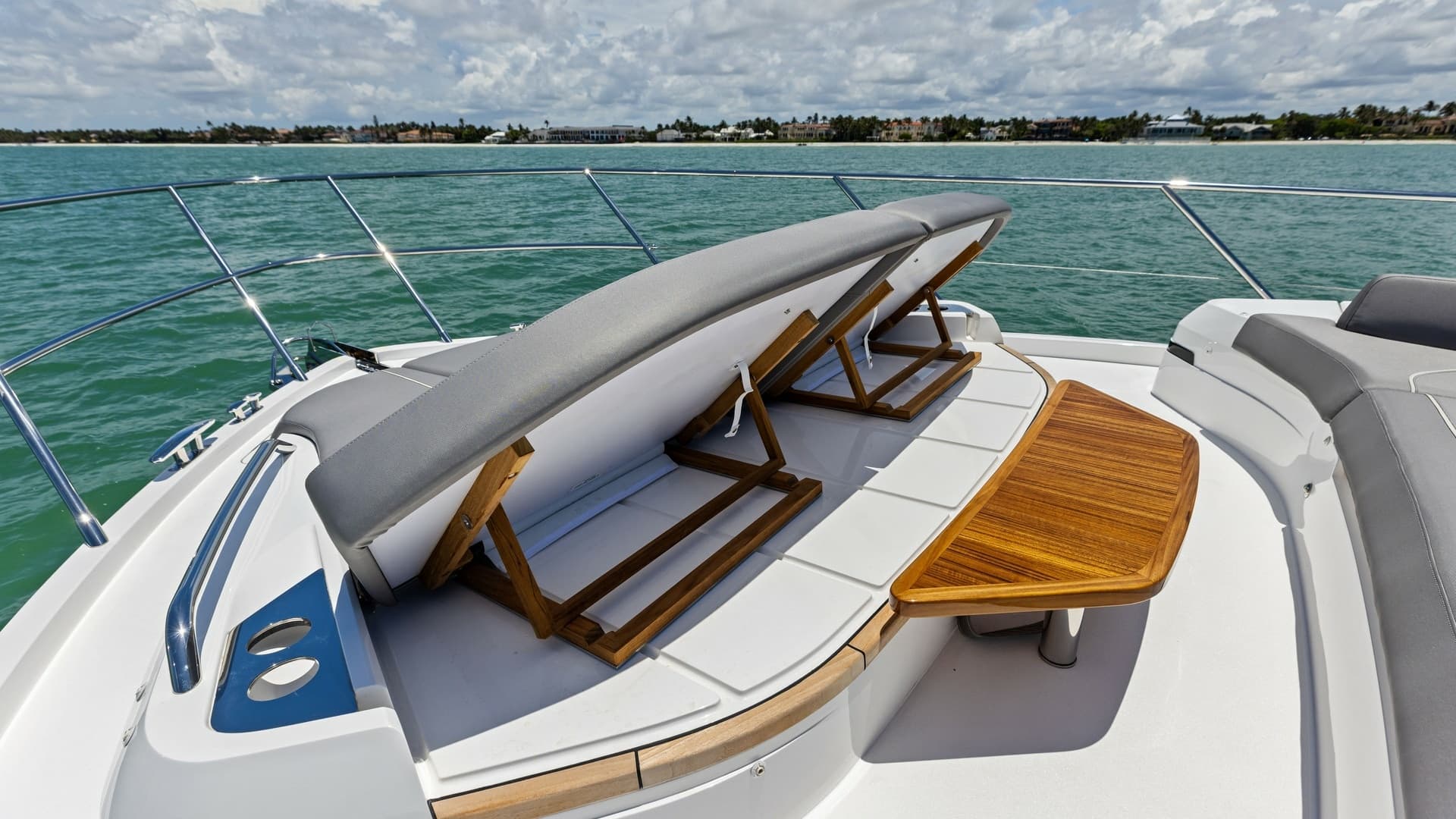 Bow Sunbathing Area with Adjustable Loungers