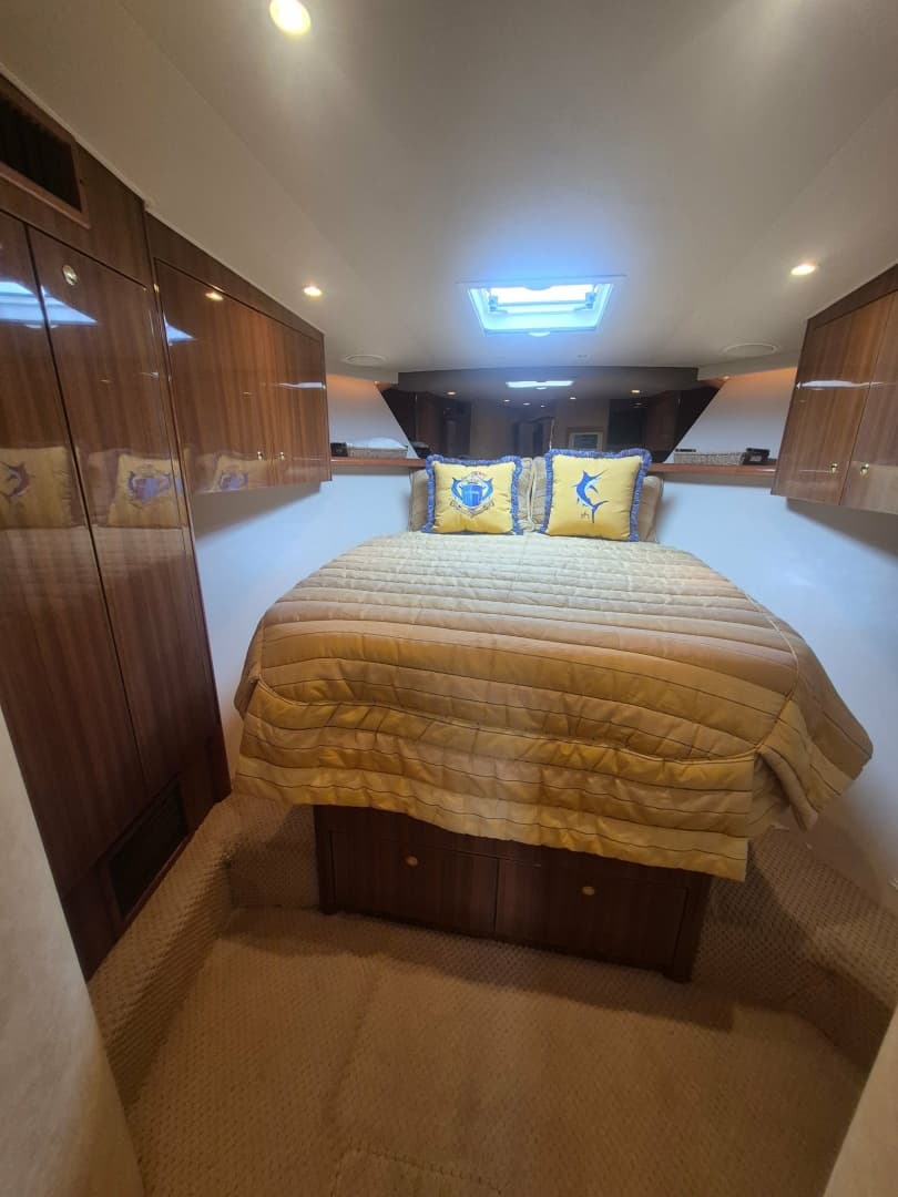 2006 Viking 56 Convertible