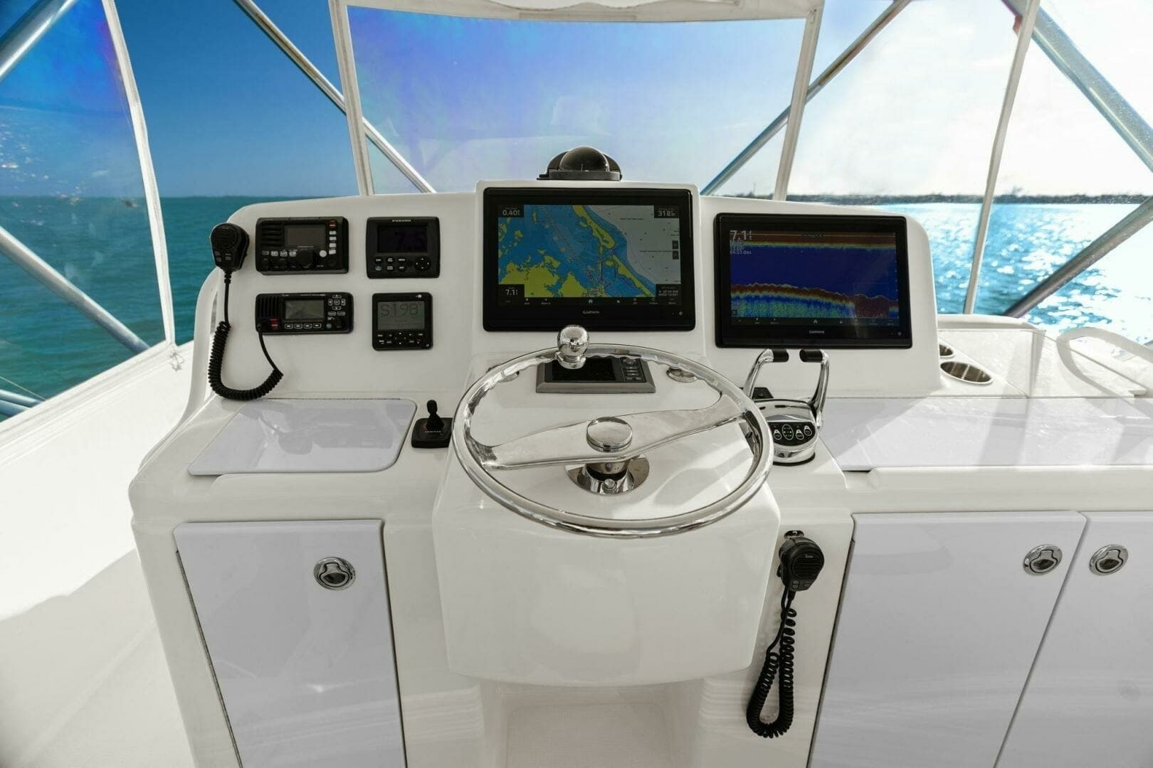 2013 Tiara Yachts 3900 Convertible