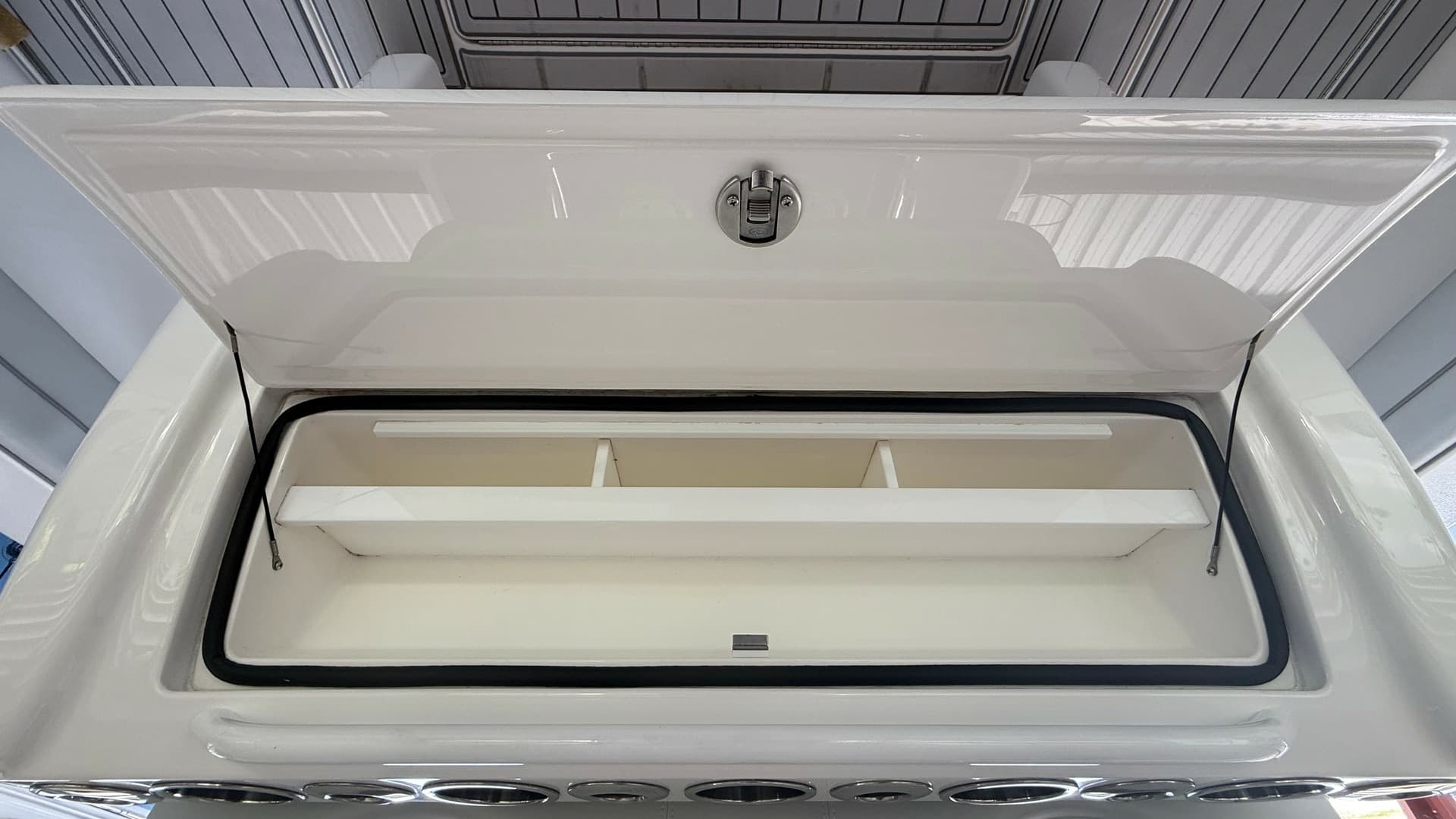 2025 29 Valhalla Boatworks V-29 Gunpowder Storage (2)