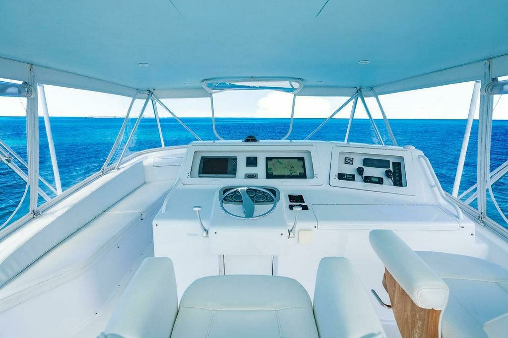 1999 Viking 55 Convertible