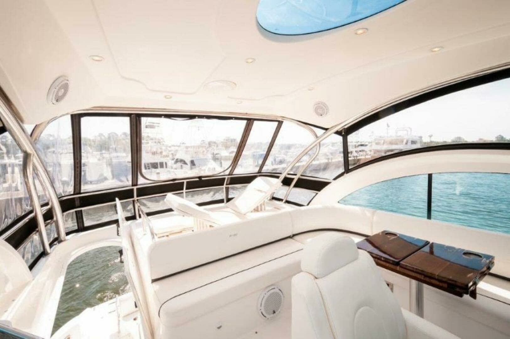  2006 47 Cruisers Flybridge