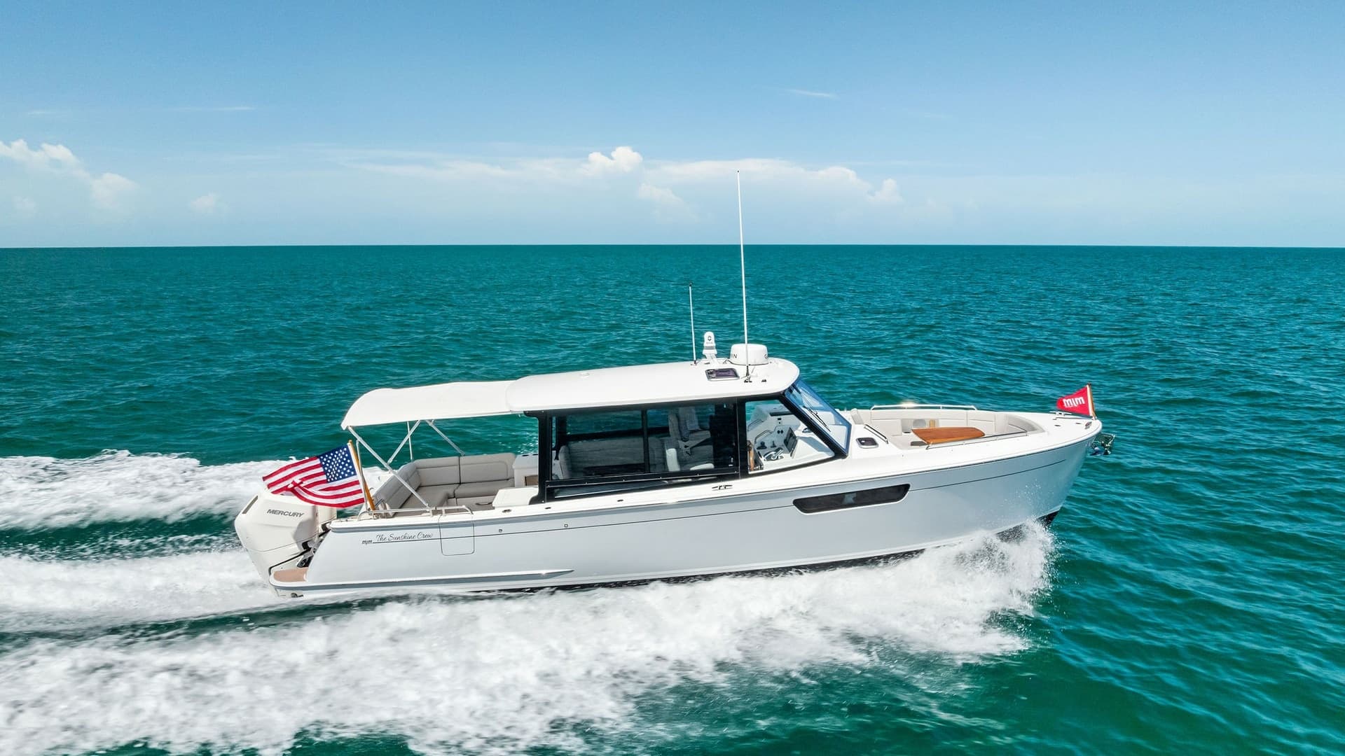 Starboard Profile Cruising View