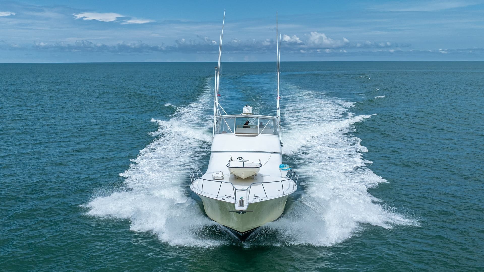 Bow View in Action 2002 Viking 61 Convertible