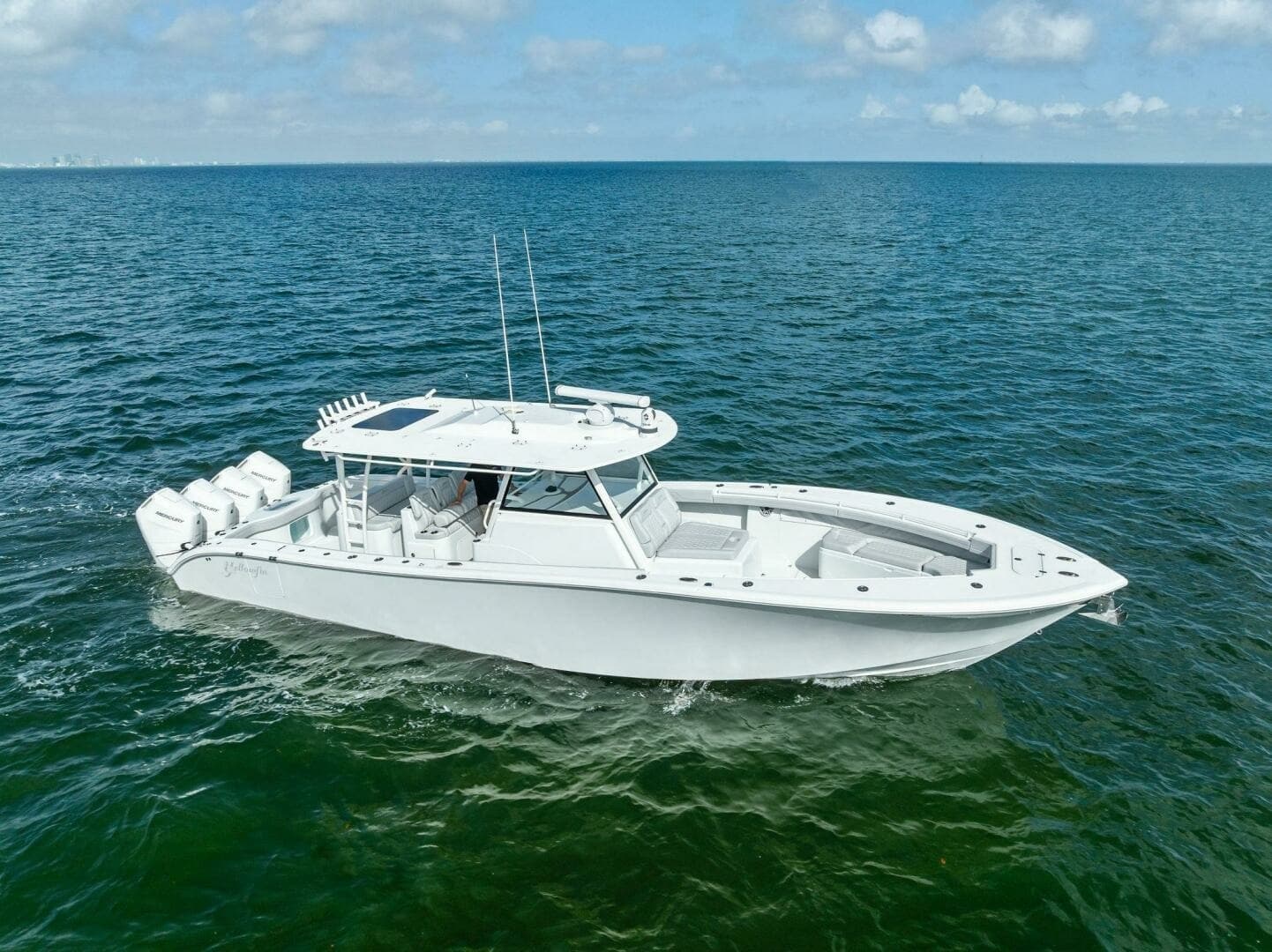 2024 42 Yellowfin