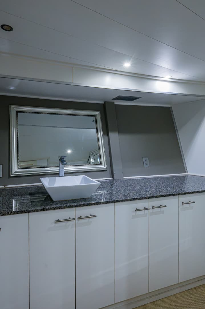 2013 Ocean Voyager 95 Expedition