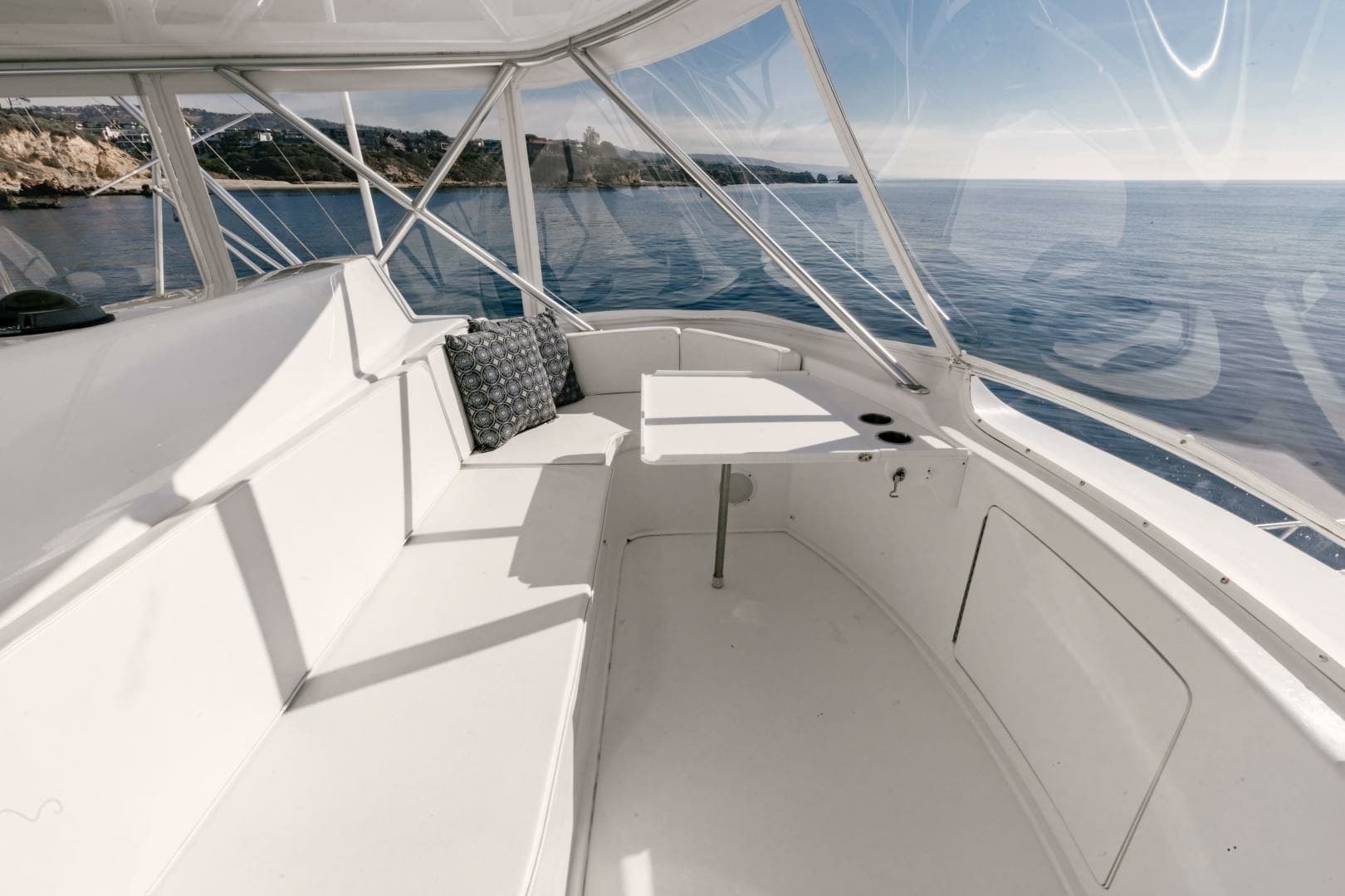 2003 Viking 56 Convertible - SECTACULAR BID