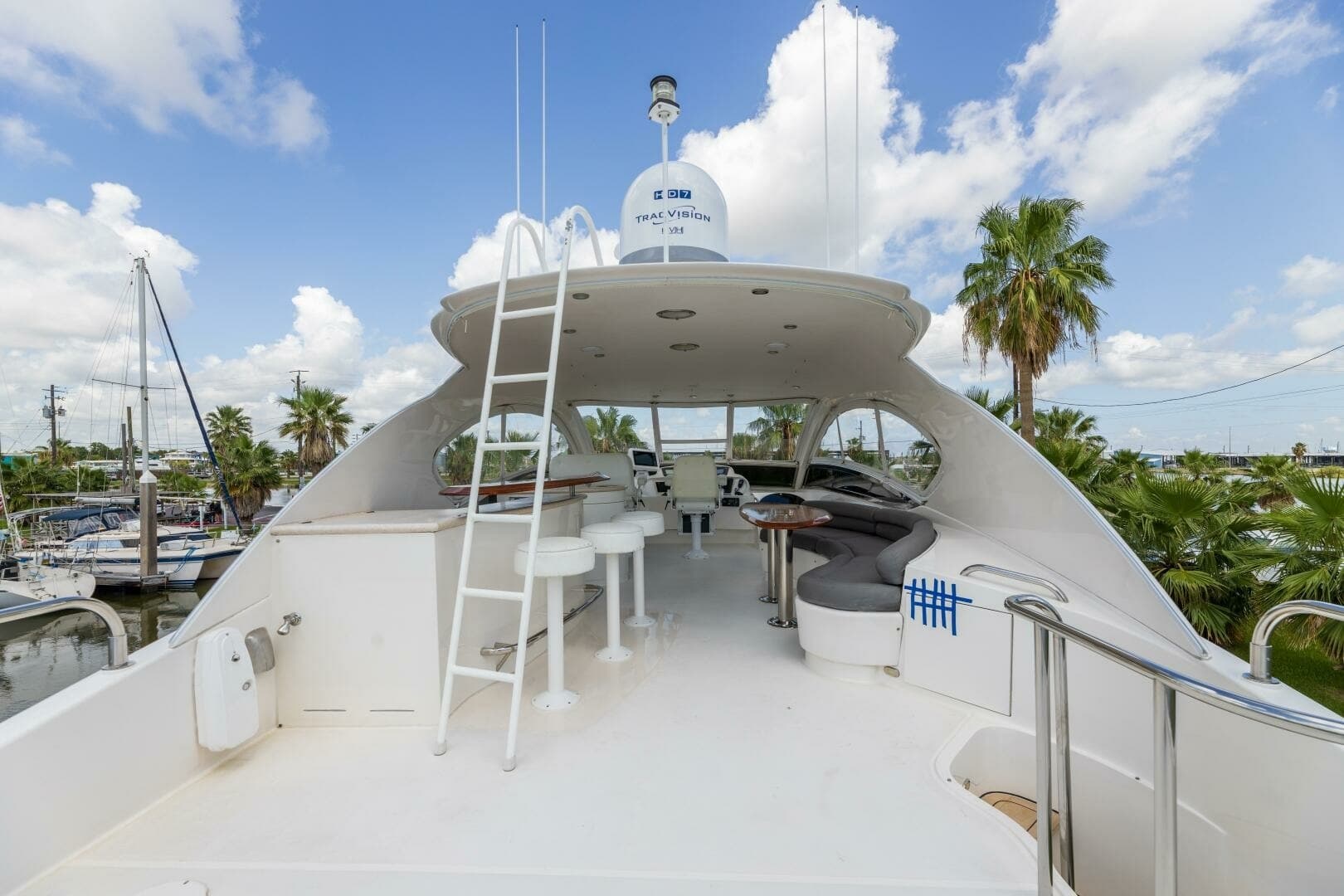 2007 Lazzara 74 Motor Yacht Kathleen