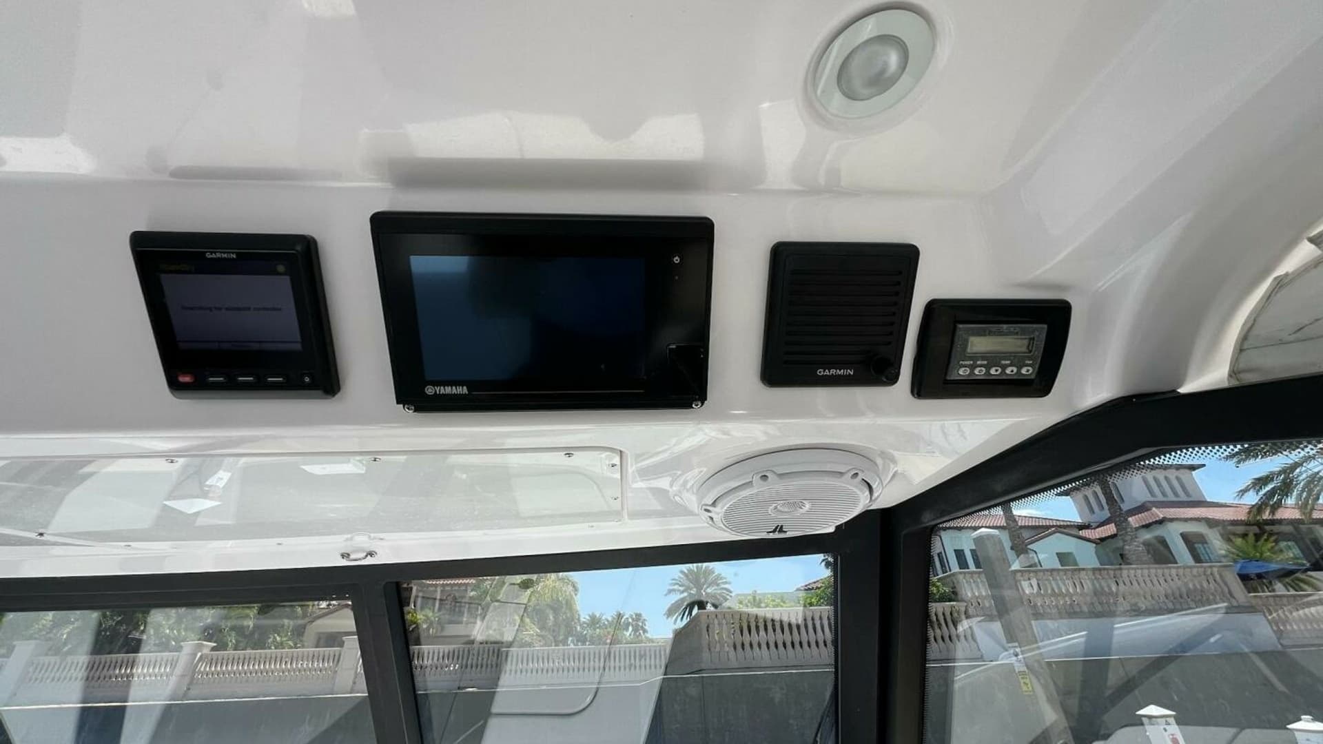 2019 Everglades 340 Dual Console- Helm 