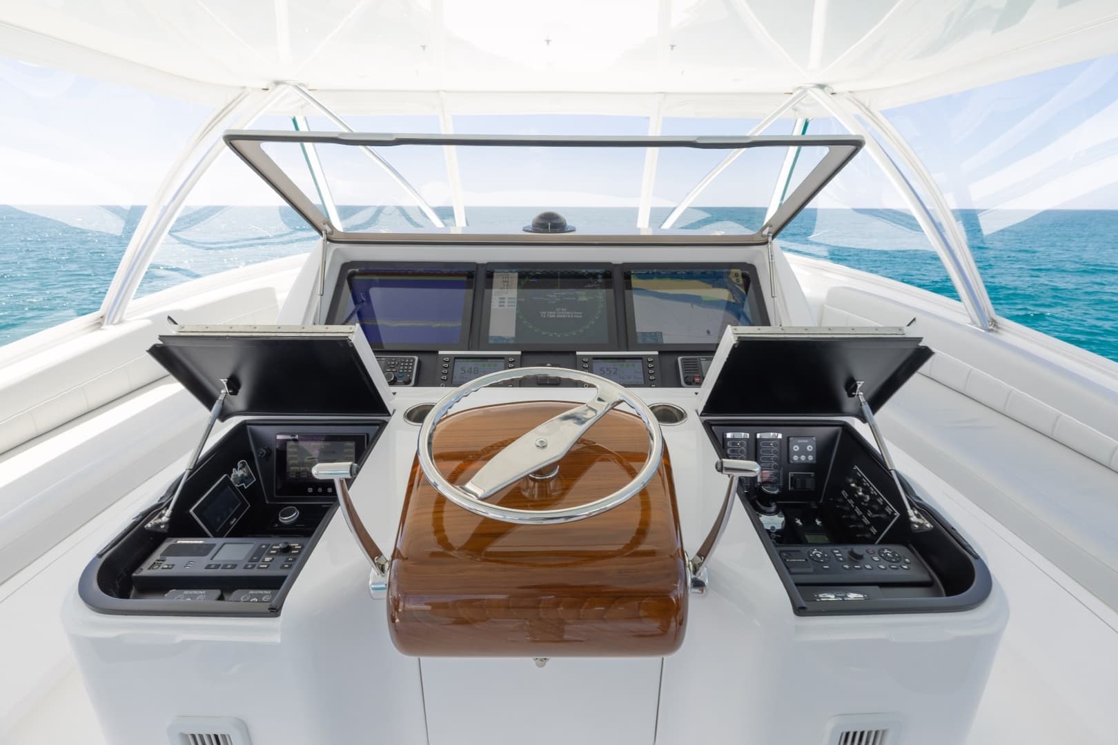 2023 Viking 72 Convertible- TEAM SUPREME- Helm