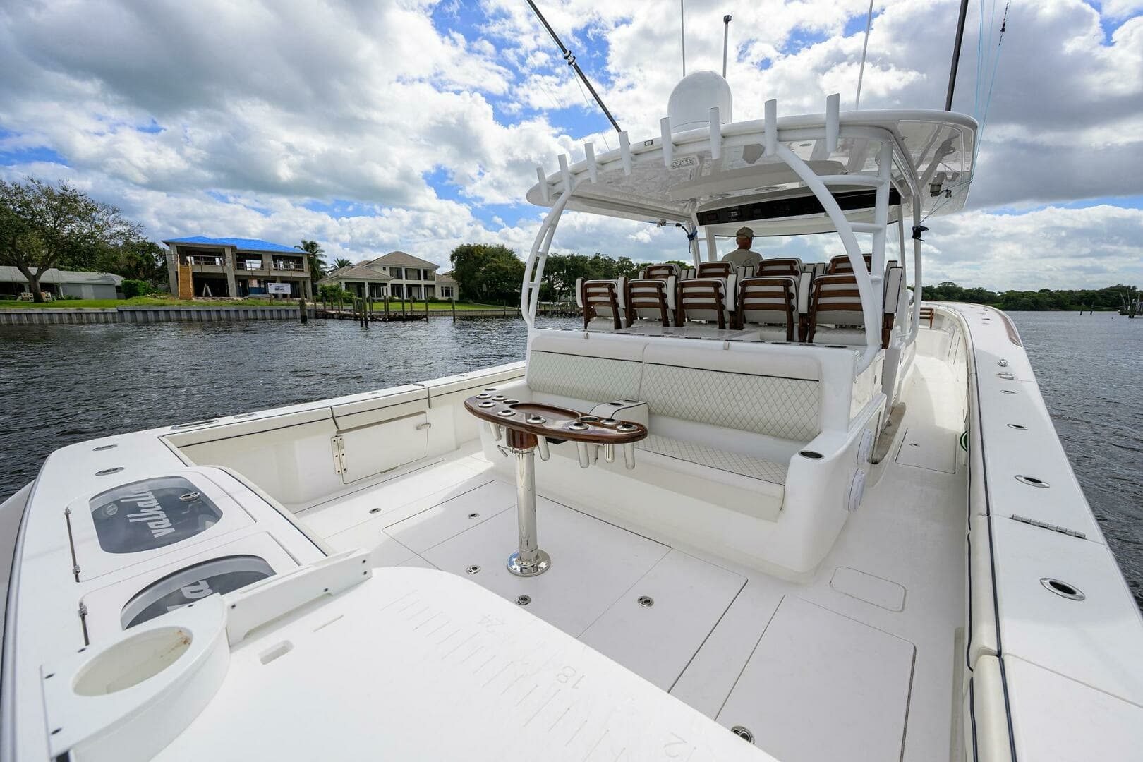 Valhalla 55 - LITTLE KEMOSABE - Cockpit