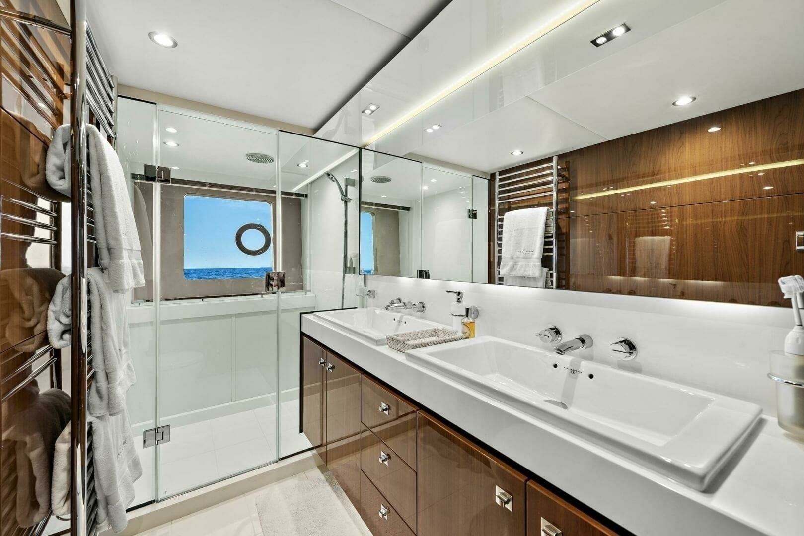2015 Princess 72 Motoryacht 'LA-Z-BUOY'