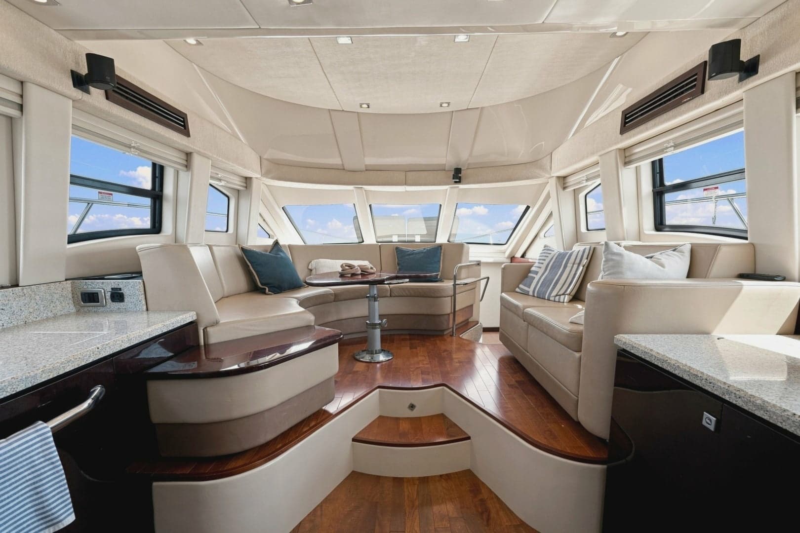 2008 Sea Ray 470 Sedan Bridge