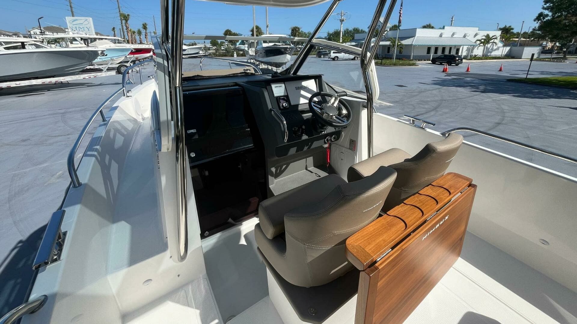 2024 Nimbus Tender 8