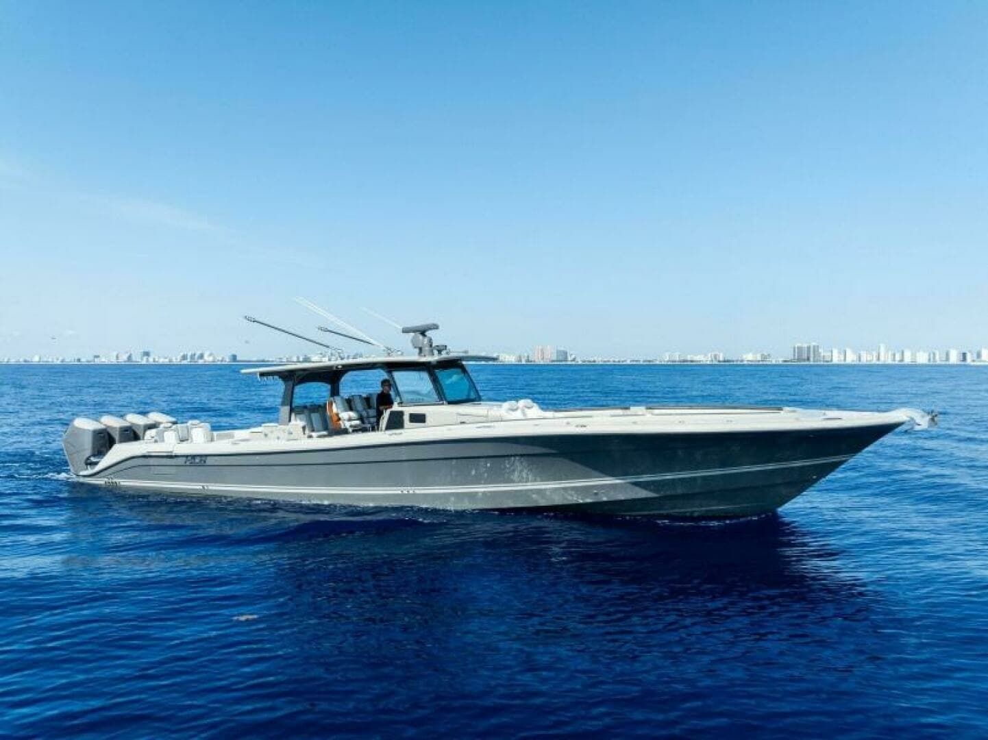 2023 53 HCB Suenos - Cabrera