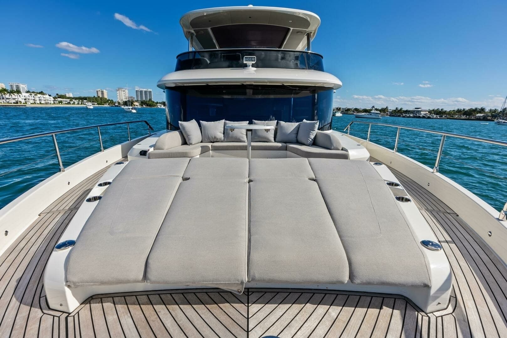 2025 Absolute 75 Navetta