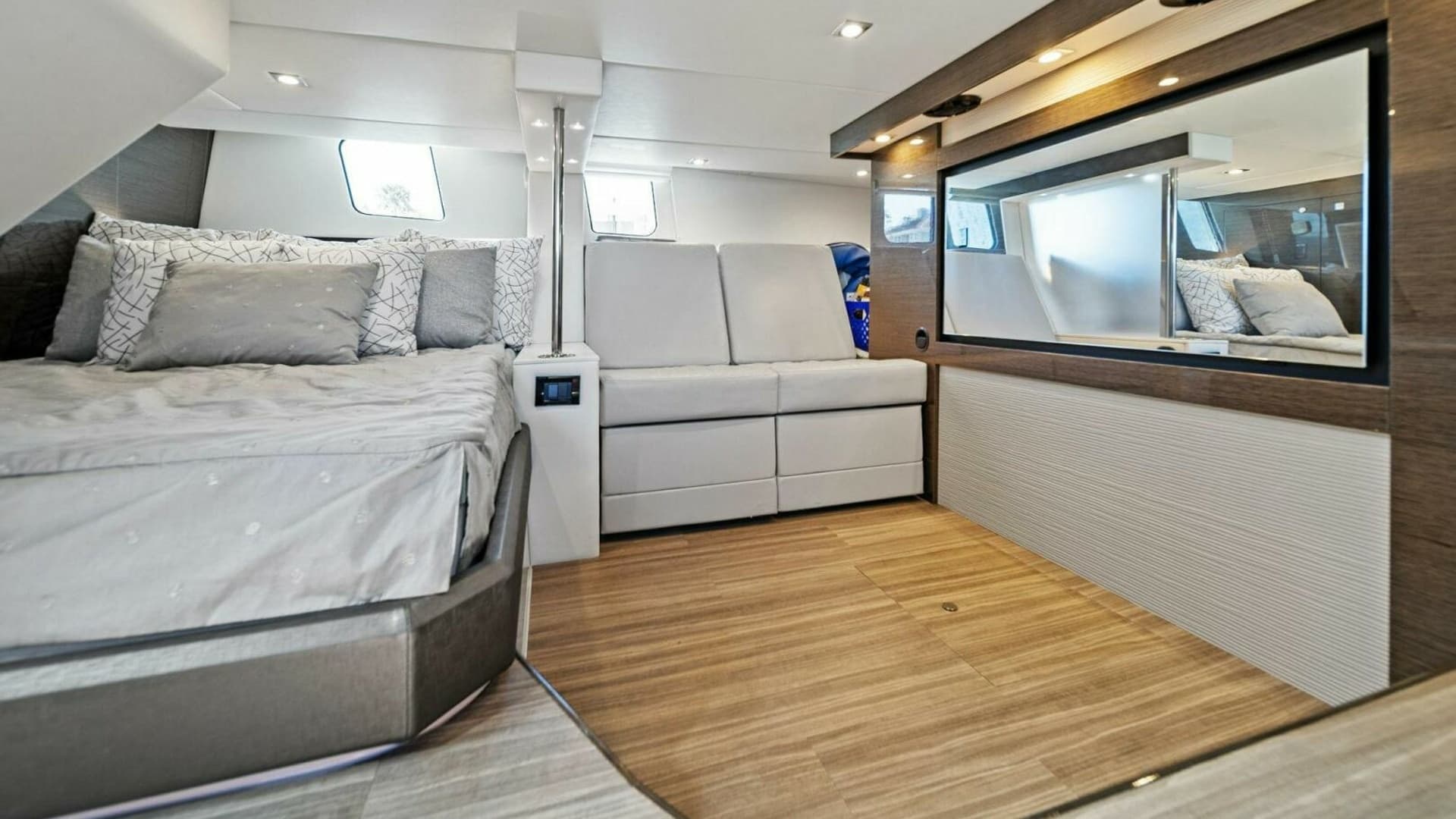 2019 Cruisers 45 Cantius 'My Everything'