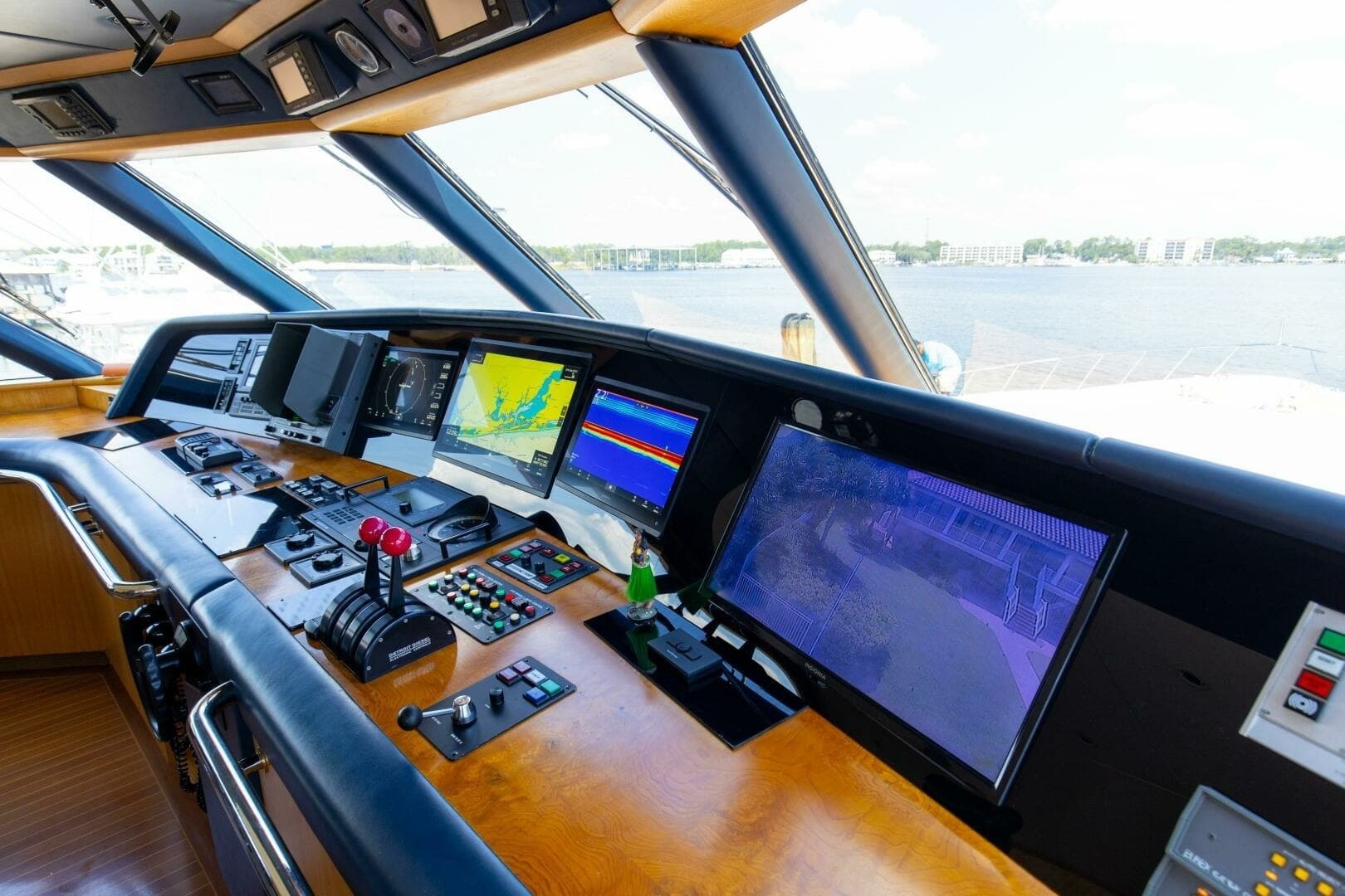 1989 116' Feadship - Boss - Pilot House Helm Electronics