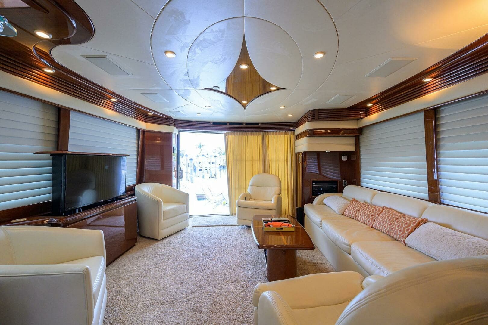 2005 Marquis 65 Motor Yacht